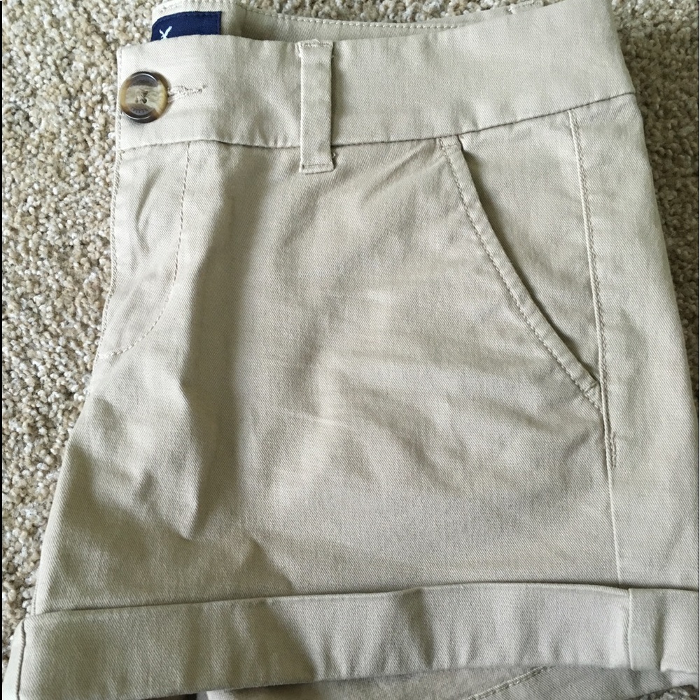 Almost new khaki shorts